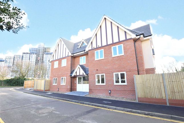 Thumbnail Flat to rent in Lexicon View, Daventry Court, Bracknell, Berkshire