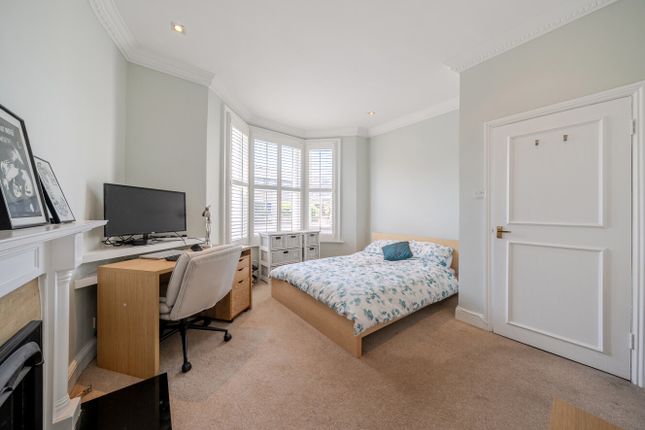 Flat 1, 42, North Street, London photo 4