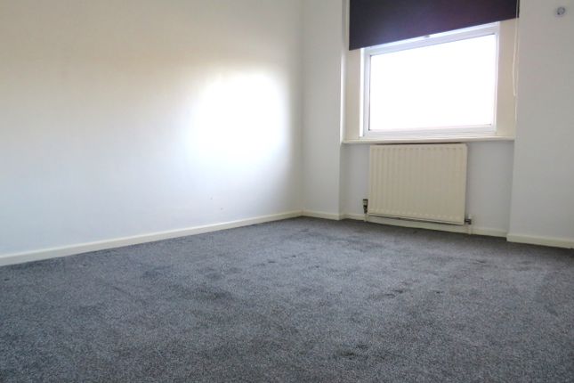 Flat 3, 31, Station Road, Soham photo 4