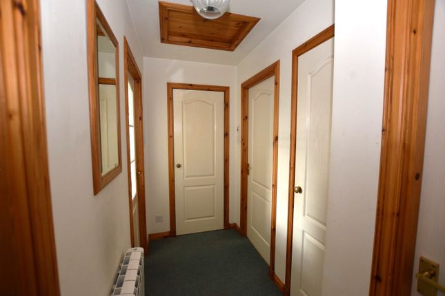 7, **REDUCED PRICE**7 Walker Court, Forres photo 4