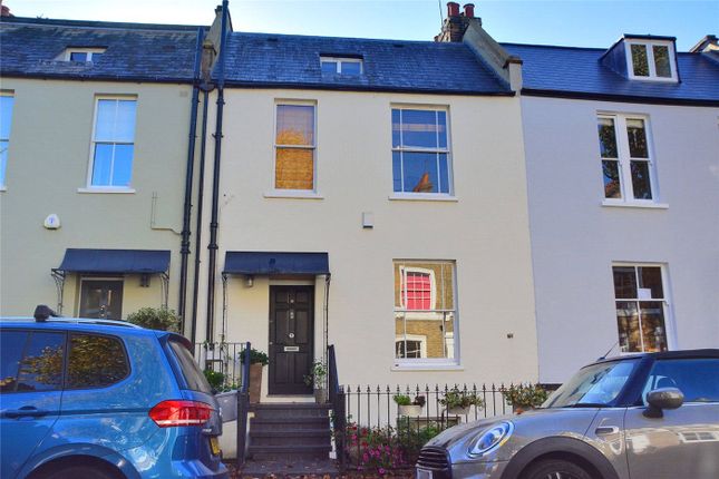 4, Eton Grove, Lewisham photo 2