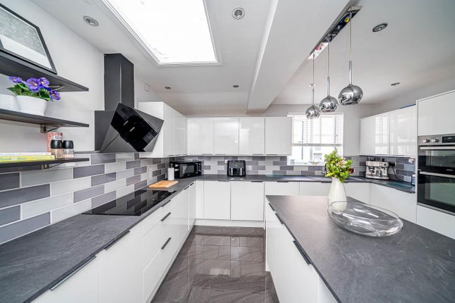 Webbs Estate Agents-7.Jpg