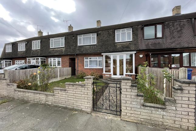 Terraced house for sale in Broxburn Drive, South Ockendon