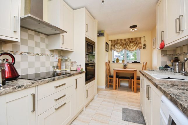 2, Wills Green, Colchester photo 4