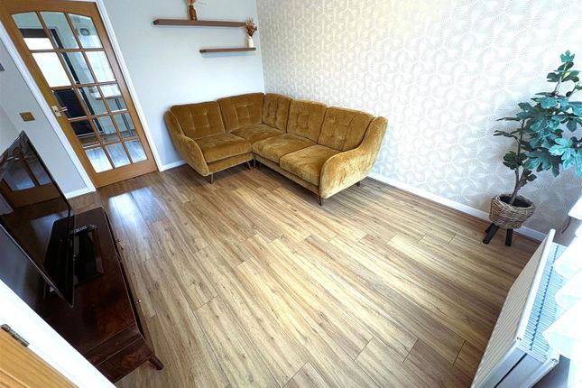 12, Bishops Court, Lossiemouth photo 2