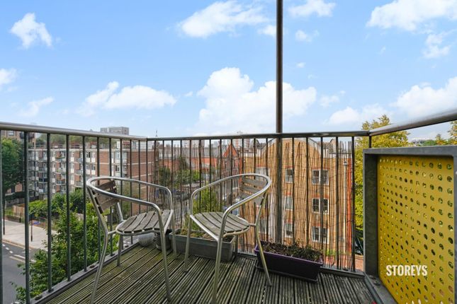 Flat 402, Adelaide Wharf, 120 Queensbridge Road, London photo 3