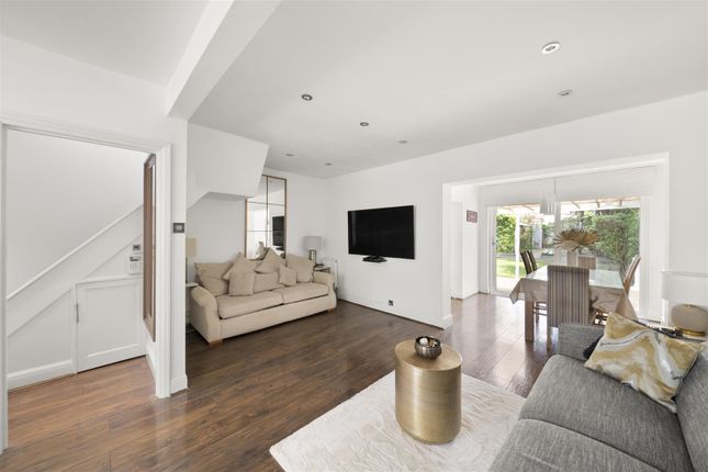 73, Lynmouth Drive, Ruislip photo 4