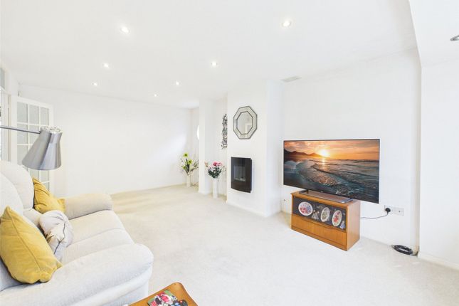 6, Seymour Close, North Somerset photo 4