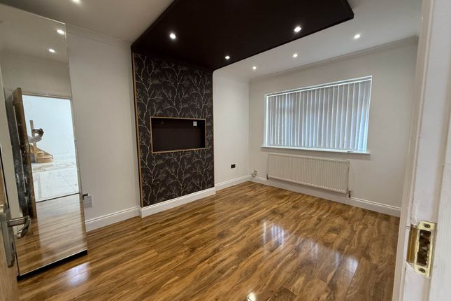 1, Park Avenue, Luton photo 5