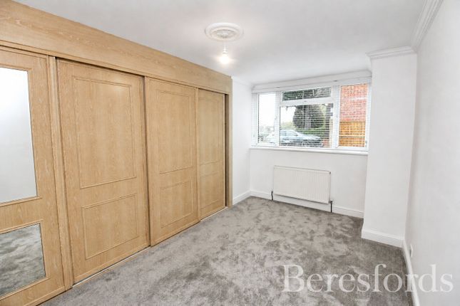90, Mountnessing Road, Billericay photo 4
