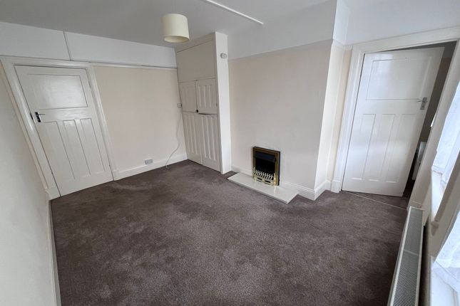 47 Belgrave Court, Uplands photo 2