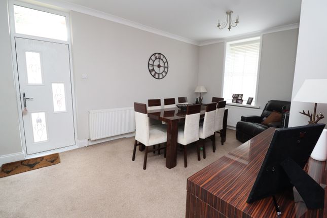 Town house for sale in Sheffield Road, Warmsworth, Doncaster
