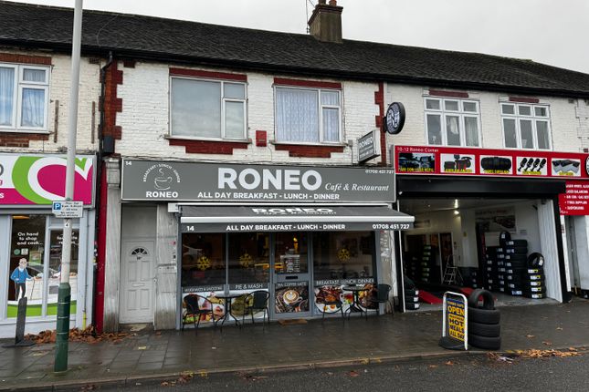 Restaurant/cafe for sale in Roneo Corner, Hornchurch