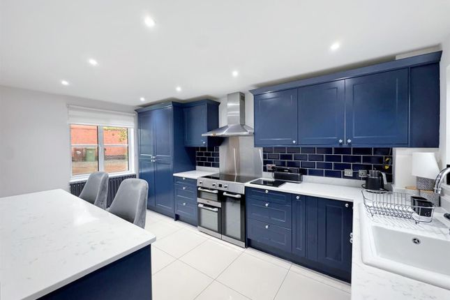 4, Frome Park, Hereford photo 3