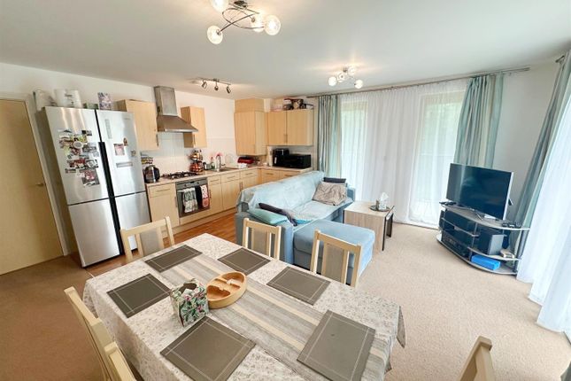 347, Dalgin Place, Milton Keynes photo 3