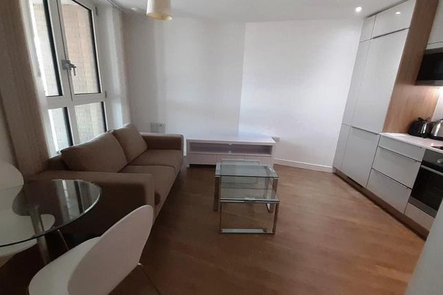 Thumbnail Flat for sale in Ossel House, Cable Walk, Enderby Wharf, London