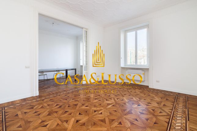 Thumbnail Apartment for sale in Piazza Giovanni Amendola 3, Milan City, Milan, Lombardy, Italy