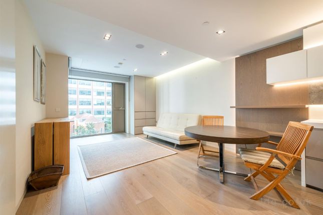 Thumbnail Flat to rent in Pearson Square, Fitzrovia