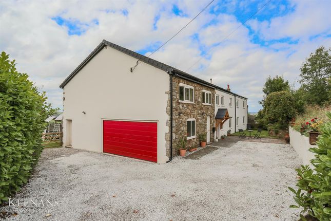 Thumbnail Barn conversion for sale in Bank Fold, Pickup Bank, Darwen