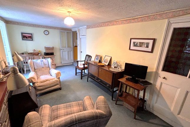 3, Queen Street, Aberaeron photo 4