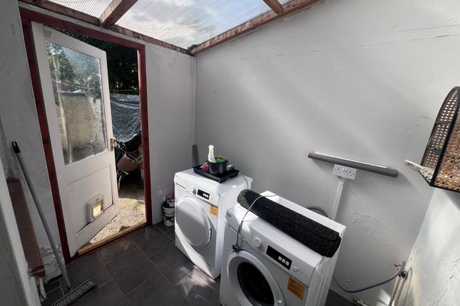 18, Gladstone Road, Norfolk photo 4