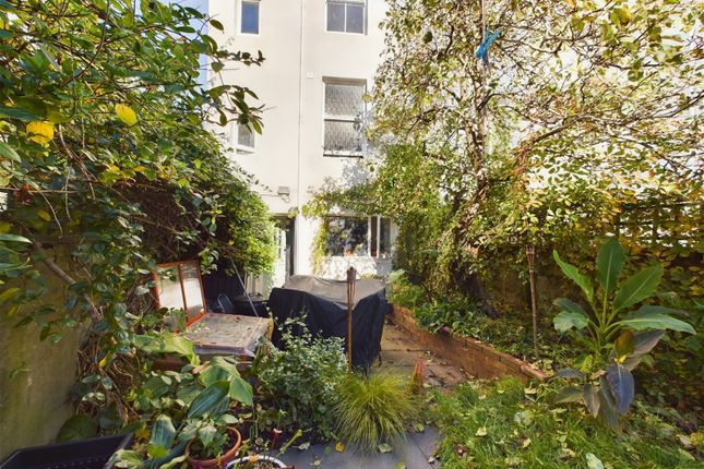 End terrace house for sale in Clarendon Road, Hove