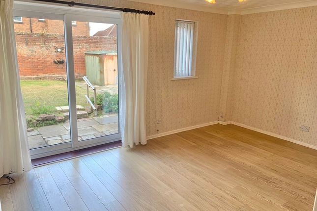 23, Birkett Road, Wirral photo 3