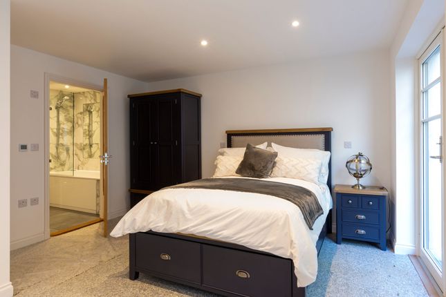 5-12 Cranworth Mews, La Vallee Des Vaux, Jersey photo 4
