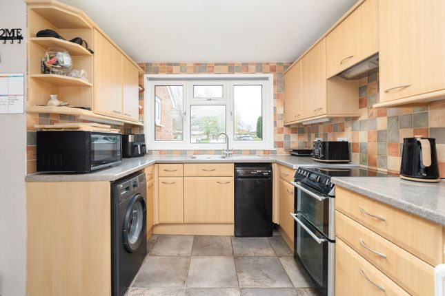 Terraced house for sale in Orchard Way, Breachwood Green