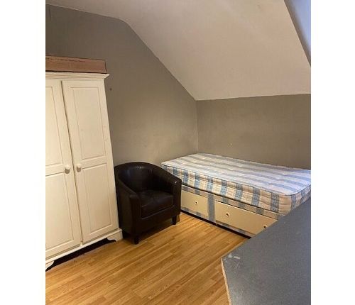 Thumbnail Room to rent in Glazbury Road, West Kensington/Barons Court
