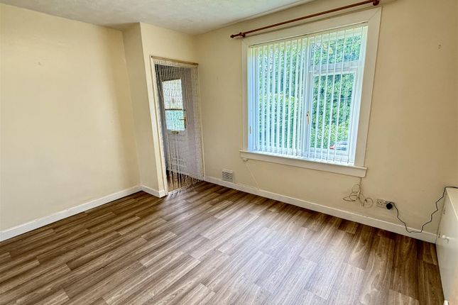 44, Parc Y Mynach, Llanelli photo 5