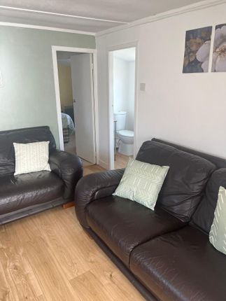 94, Park Avenue, Leysdown photo 5