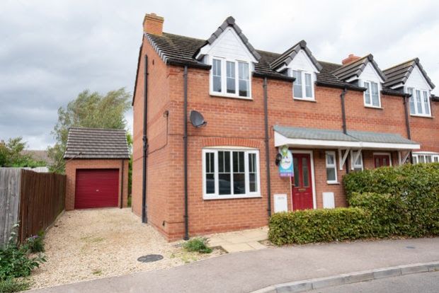 Thumbnail Semi-detached house to rent in Oxford Gardens, Holbeach, Spalding, Lincolnshire