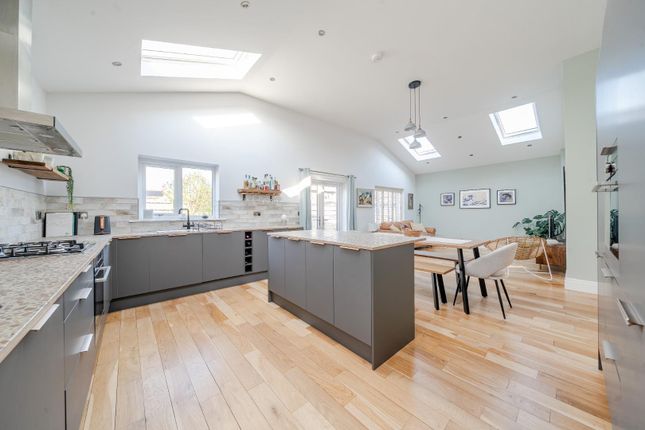 10, Golf Links Avenue, Tadcaster photo 2