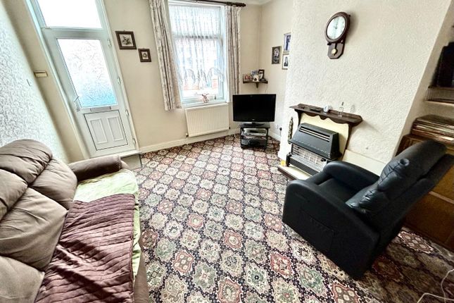14, Chapel Street, Rotherham photo 4