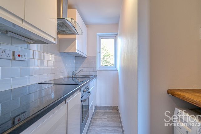 52 Gilman Road, Norwich photo 2