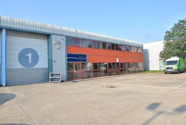 Industrial to let in 1 Kendal Court, Kendal Avenue, Park Royal