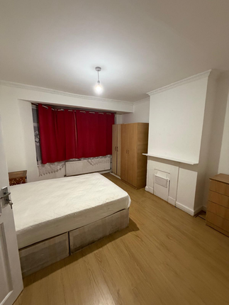 Vincent Road, Hounslow photo 2