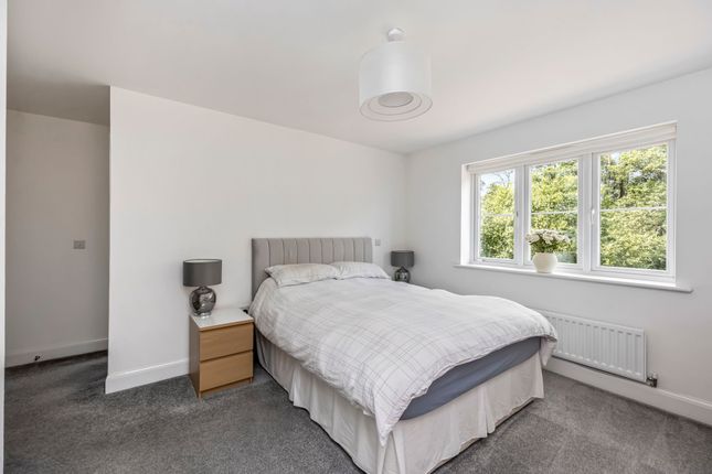 10 Redpoll Road, Hailsham photo 3