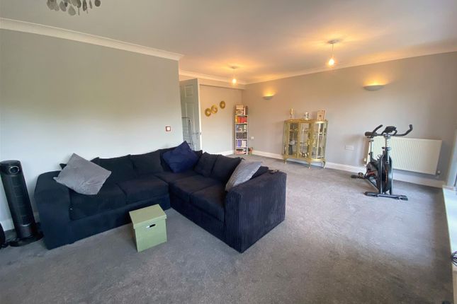 11, Rafati Way, Bexhill-On-Sea photo 4