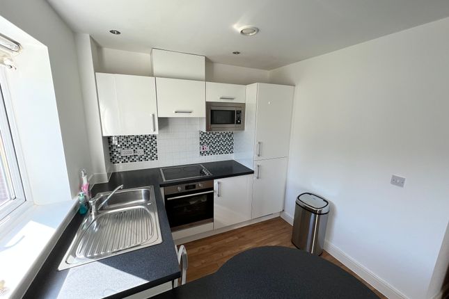 Thumbnail Flat to rent in Radford Road, Radford, Coventry