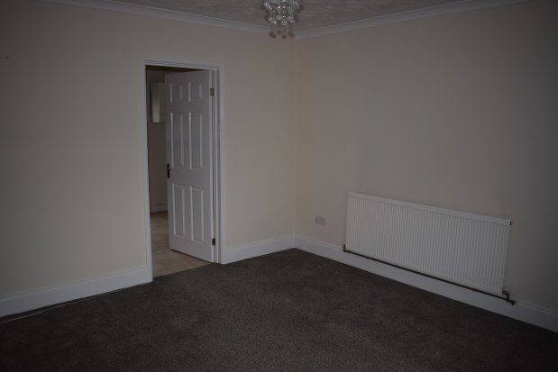 Property to rent in Gathen Close, Llanelli