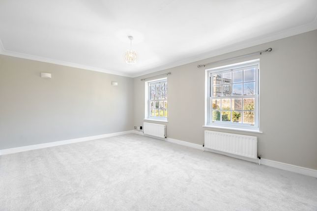 5 Forest Court High Street, Knaresborough photo 4