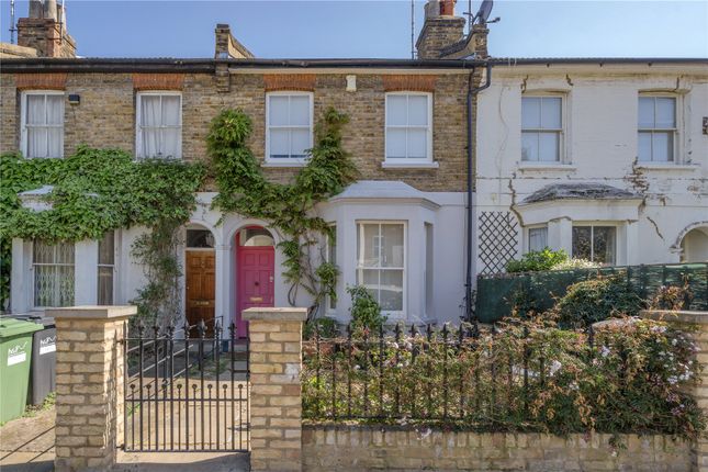 Thumbnail Detached house to rent in Hofland Road, London