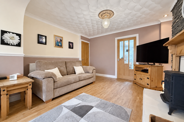 36 Oxford Street, Aberdare photo 4