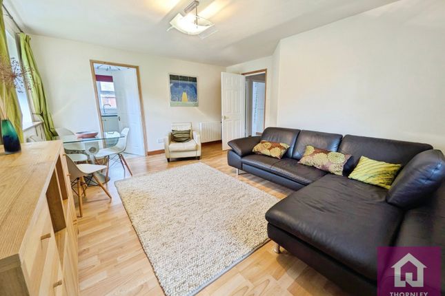 18, Queenscroft, Eccles photo 3