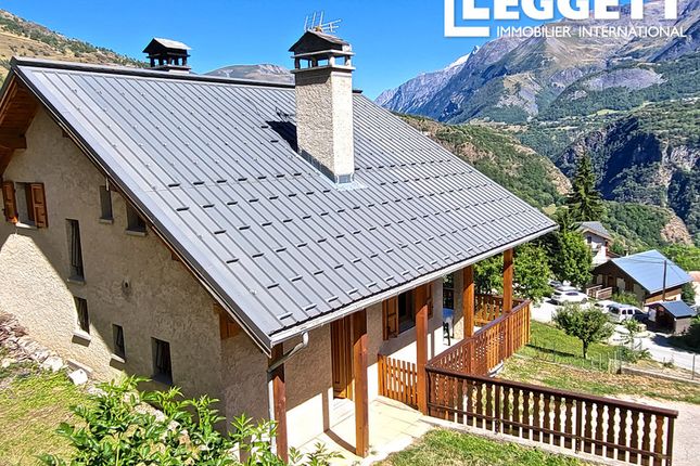 Thumbnail Villa for sale in Auris, Isère, Auvergne-Rhône-Alpes