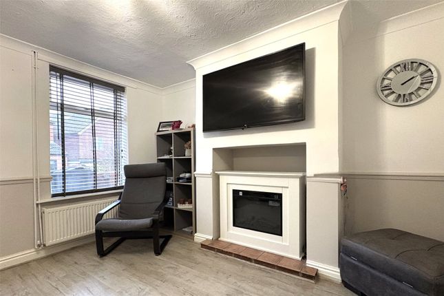 19, Bakers Hill, Belper photo 3