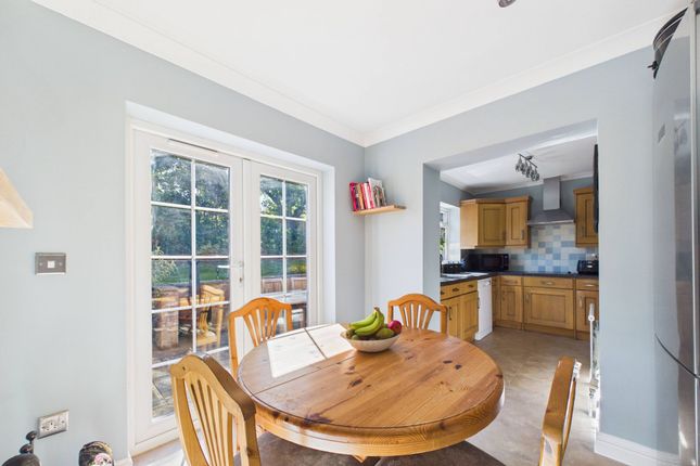 11 Hollyhill, Towcester photo 4