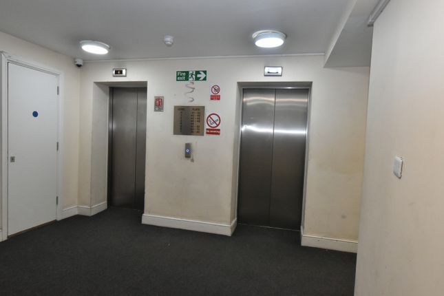 31 Moore Court, Station Grove, Wembley photo 5